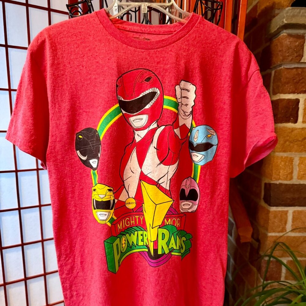 Mighty Morphin Power Rangers T-Shirt Medium * Gently Preloved
